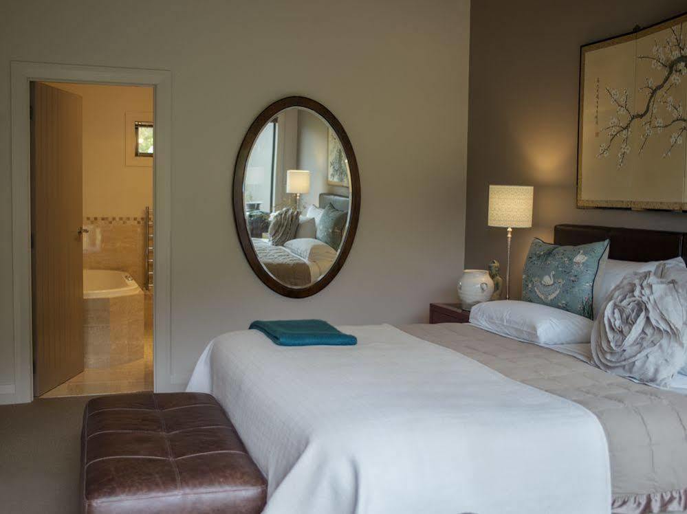 Mt Rosa Lodge Boutique Vineyard Accommodation Wanaka Buitenkant foto