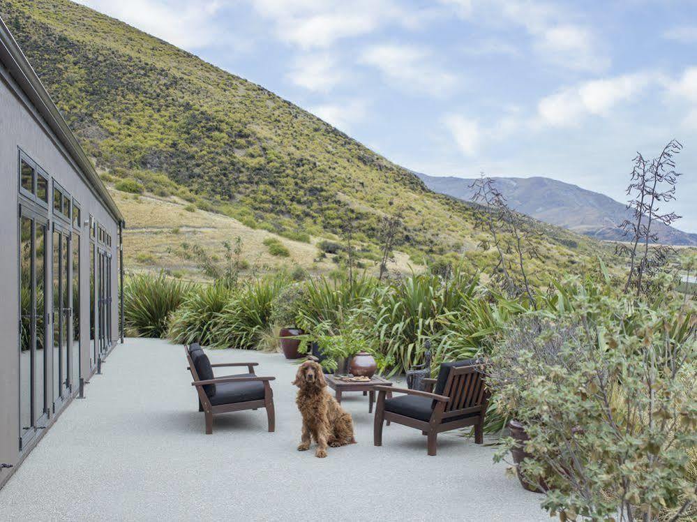 Mt Rosa Lodge Boutique Vineyard Accommodation Wanaka Buitenkant foto