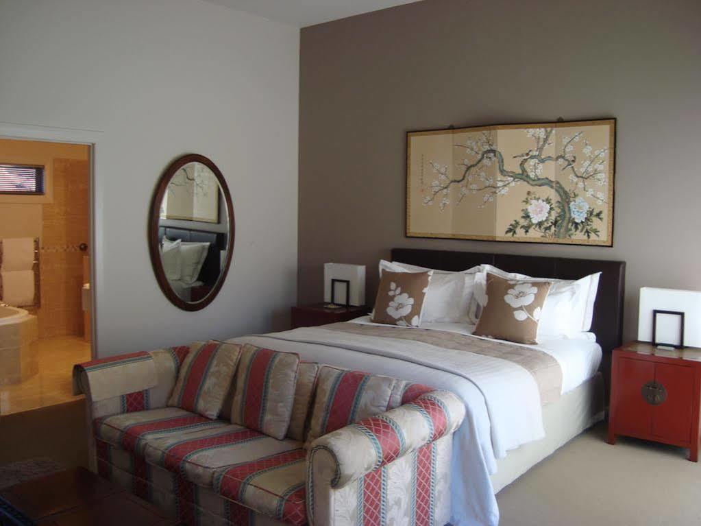 Mt Rosa Lodge Boutique Vineyard Accommodation Wanaka Buitenkant foto