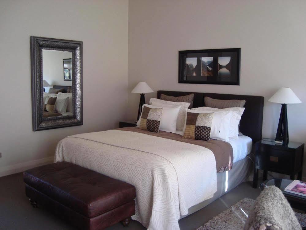Mt Rosa Lodge Boutique Vineyard Accommodation Wanaka Buitenkant foto